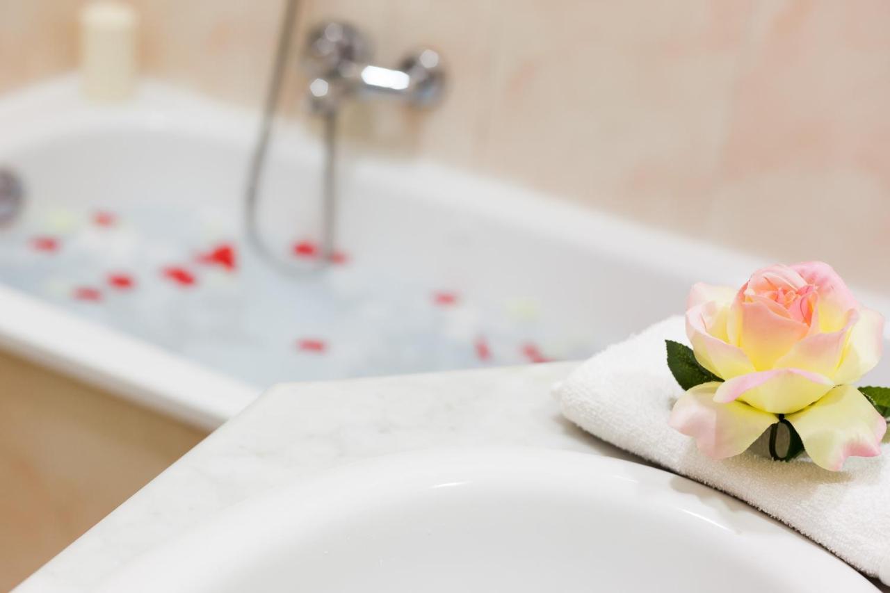 Hotel Suite Caesar Rzym Zewnętrze zdjęcie