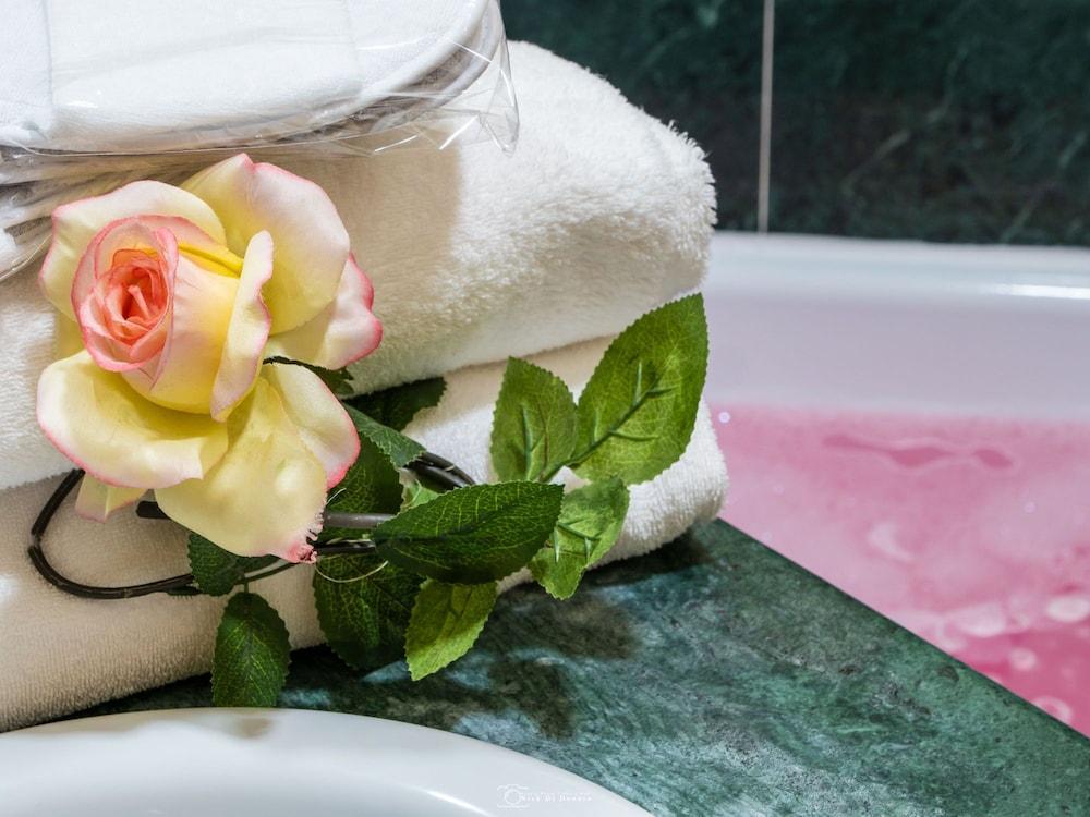 Hotel Suite Caesar Rzym Zewnętrze zdjęcie