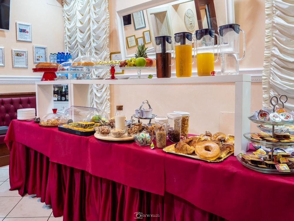 Hotel Suite Caesar Rzym Zewnętrze zdjęcie